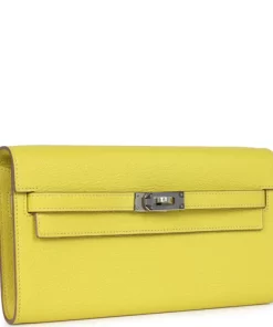 Hermès Kelly Wallet To Go Lime Chevre Palladium Hardware