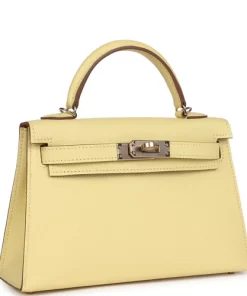 Hermès Special Order (HSS) Kelly Sellier 20 Jaune Poussin Verso Epsom Permabrass